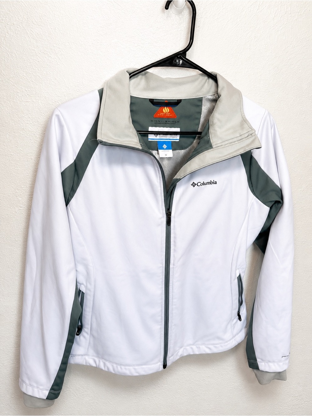 Columbia White and Gray Women's Softshell Utility Jacket
